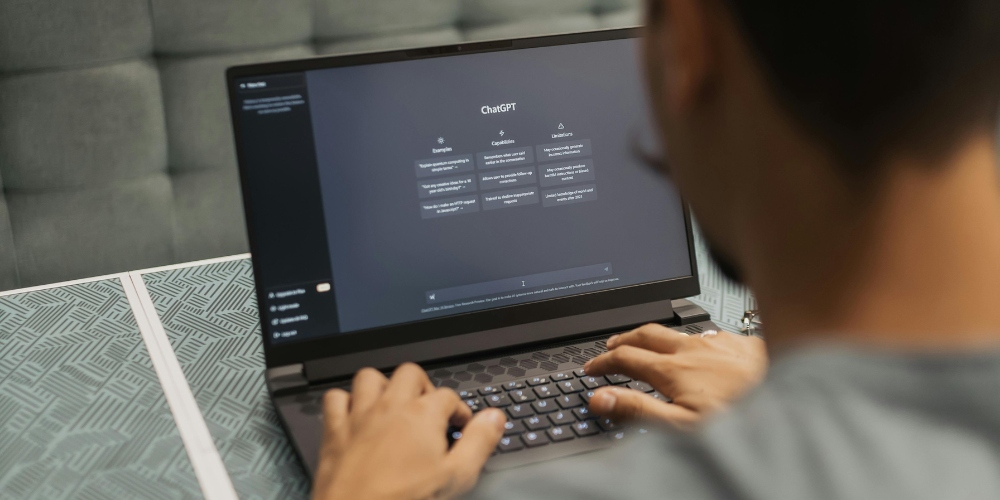 ChatGPT-Ads-gasta-menos-segmenta-mejor-servisoftcorp.com